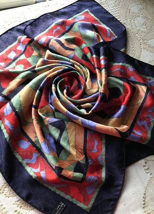 Luca/emanuel. шёлк 100%. очень красивый красочный платок