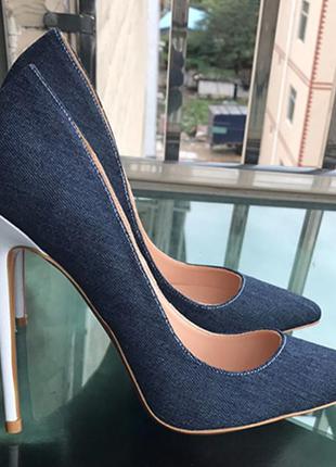 Люксові туфлі на шпильці, жіночі. розмір 38