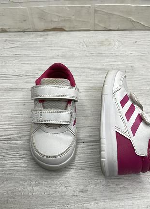Кросівки adidas 6