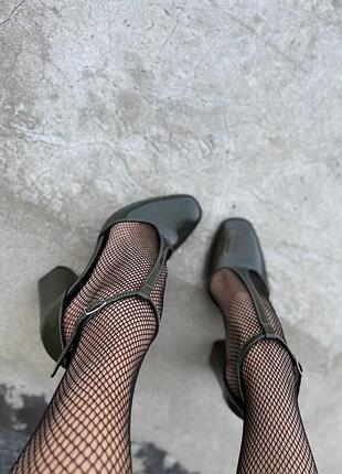 Лакованые шкіряні туфлі ручної роботи