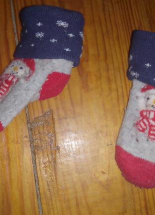 Новогодние носочки на малыша или малышку снеговик7 фото
