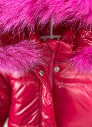 Зимове пальто малинове з лаку монклер з натуральним хутром дуже тепле7 фото
