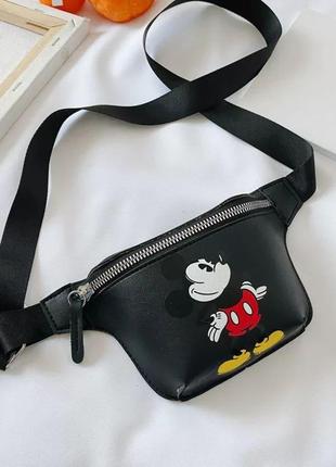 Маленькая бананка mickey mouse 5