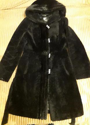 Шубка з оздобленням норки нат.