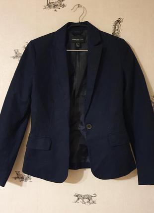 Темно синий классический пиджак2 фото