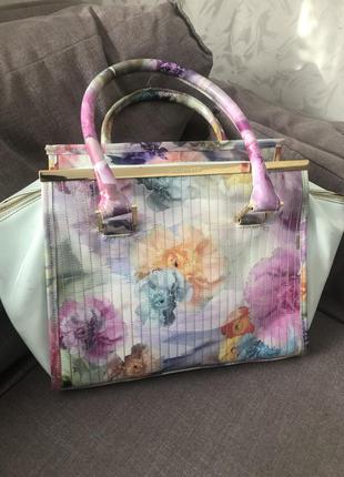 Стильна сумочка ted baker