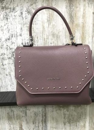 Сумка жорсткої форми з заклепками