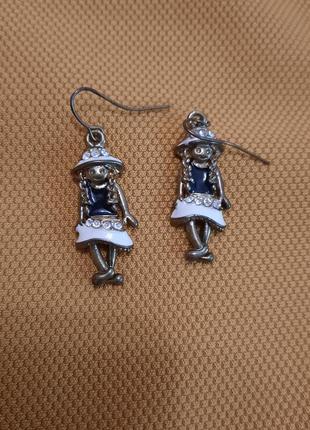 Серьги девочка в шляпке