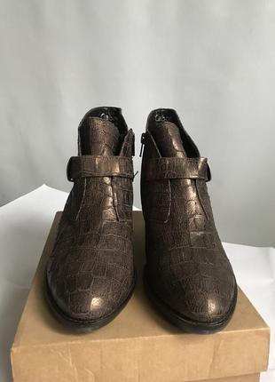 Стильные кожаные ботинки gabor (германия)6 фото