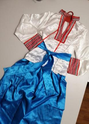 Український костюм