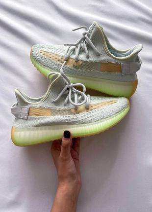 Adidas yeezy 350 жіночі кросівки адідас ізі2 фото