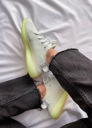 Adidas yeezy 350 жіночі кросівки адідас ізі7 фото