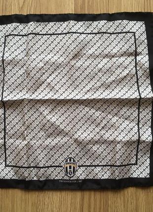 Хустку, платочок в піджак trussardi juventus