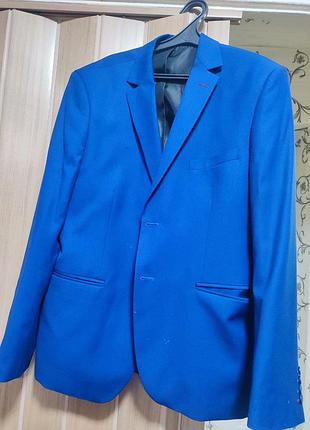 Костюм мужской