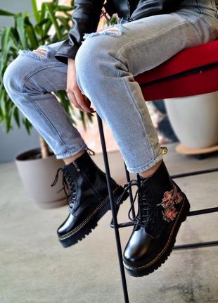 Dr.martens жіночі демісезонні черевики доктор мартінс3 фото