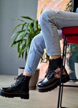 Dr.martens женские демисезонные ботинки доктор мартинс4 фото