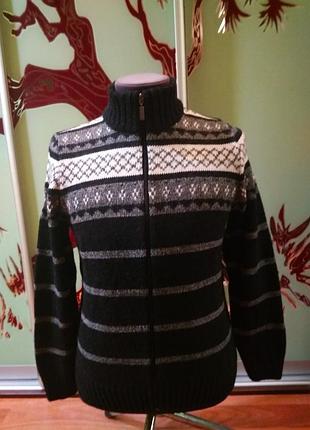 Шерстяная теплая кофта rabsido