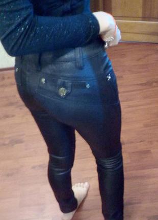 Брюки под кожу, блестящие