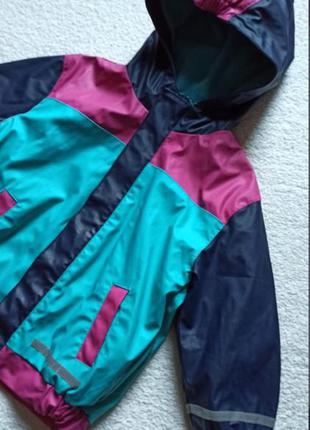 Куртка дождевик на флисе прорезиненная на 1,5-3 годика.4 фото