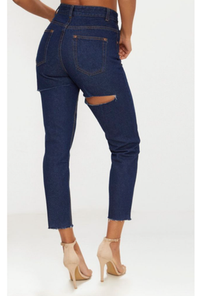 Рваные джинсы mom, высокая посадка, британского бренда, pretty little thing. 121 фото