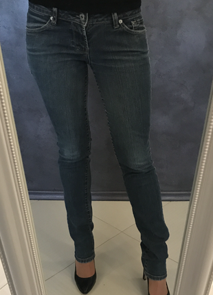 Облягаючі джинси дудочки бренду guess2 фото