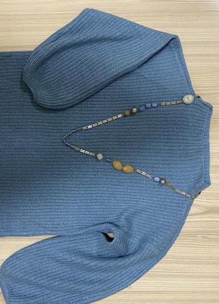 Продам красивый свитер