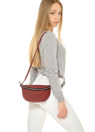 Sale/sale/sale бордовая сумка через плечо, бананка женская, стильная5 фото