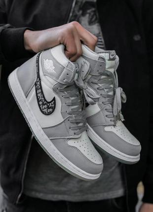 Кроссовки air jordan retro 1