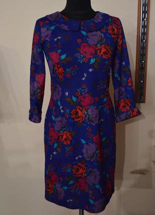 Платье классическое цветочный принт размер 48