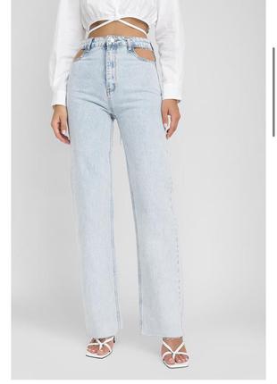 Джинсы bershka
