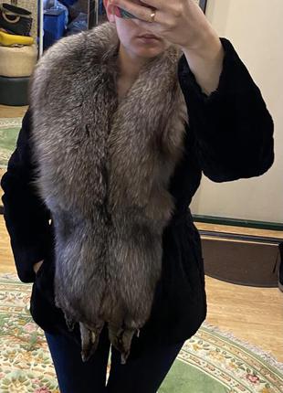 Шуба мутон+чернобурка