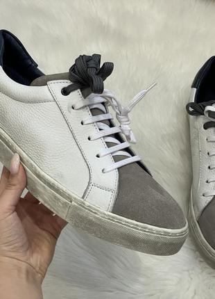 Шкіряні чоловічі кросівки кеді bata, 44р, нові