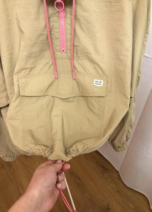 Вітровка urban outfitters 7