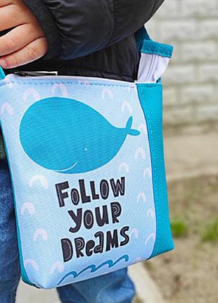 Детская сумка little prince через плечо с ярким принтом follow your dreams кіт 16×16 см