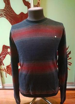 Отличный свитер большого размера на высокого мужчину