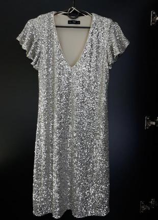 Красивое платье f&f в серебристых пайетках2 фото