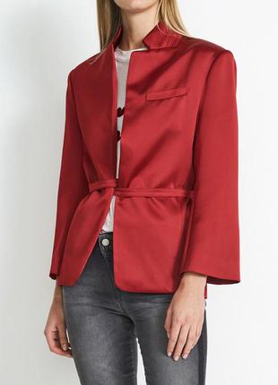 Новый красный блайзер пиджак сатиновый