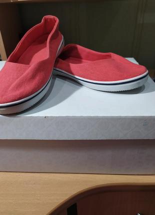 Текстильні спортивні балетки