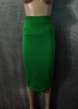 Красива спідниця міді з щільного трикотажу