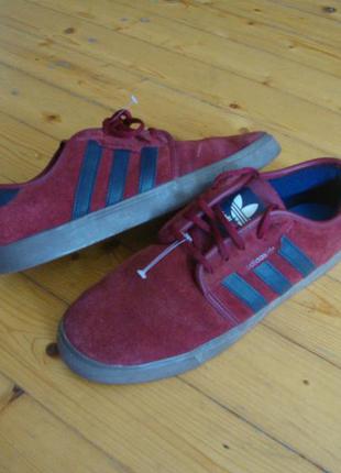 Кросівки adidas натур замша 46 розм