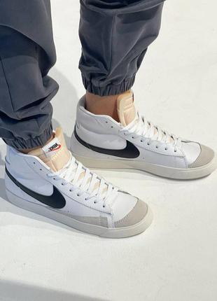 Стильні чоловічі унісекс високі кросівки, кеди nike blazer mid білі з сірими 37-45 р
