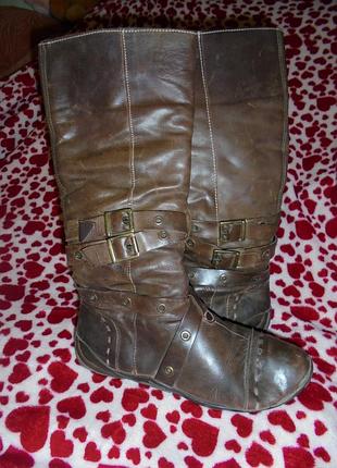 Кожаные полусапожки.