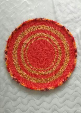 Теплый вязаный коврик, ручная работа