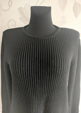 Поотный стильный свитер из шерсти меринос !4 фото