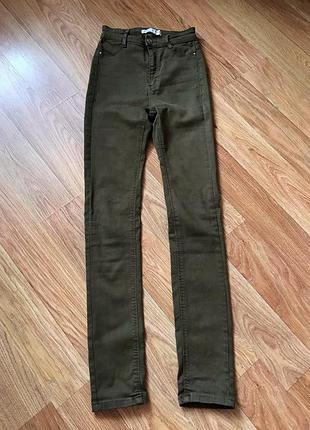 Джинси bershka levis mile high super skinny skinny