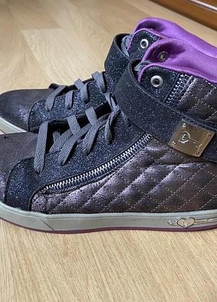 Ботинки skechers р. 37