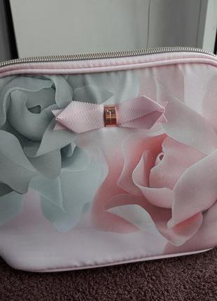 Большая косметичка ted baker