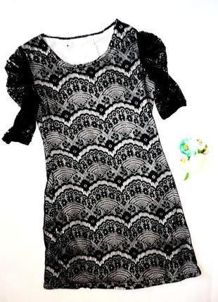 Ошатне плаття 8-9 років ріст 128-134см (ог 70-78, дл. 66)