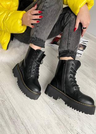 Dr.martens женские кроссовки доктор мартинс9 фото