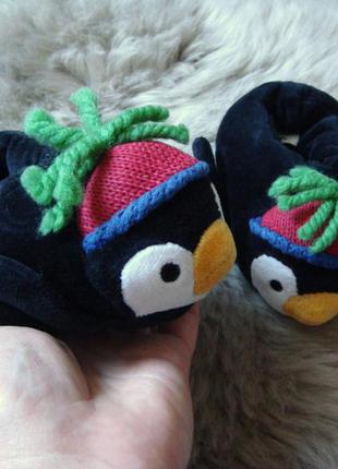 Детские мягкие тапочки gymboree,в виде пингвинов